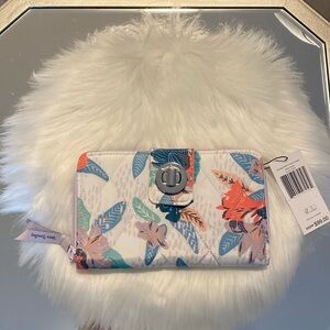 Vera Bradley Turn lock Wallet Ultralight Tropical Floral